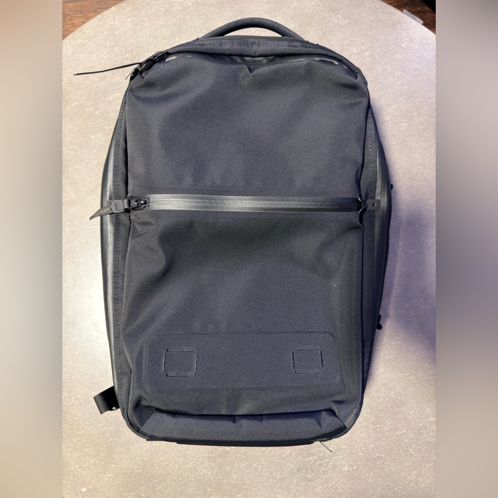 Black Ember Citadel R3  25L backpack